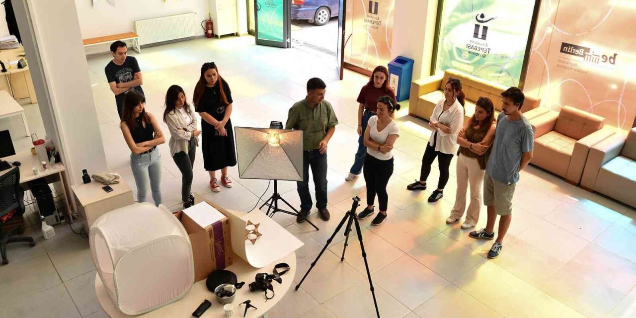 Tepebaşı’nda Sosyal Medya Ve Ürün Fotoğrafçılığı Eğitimi