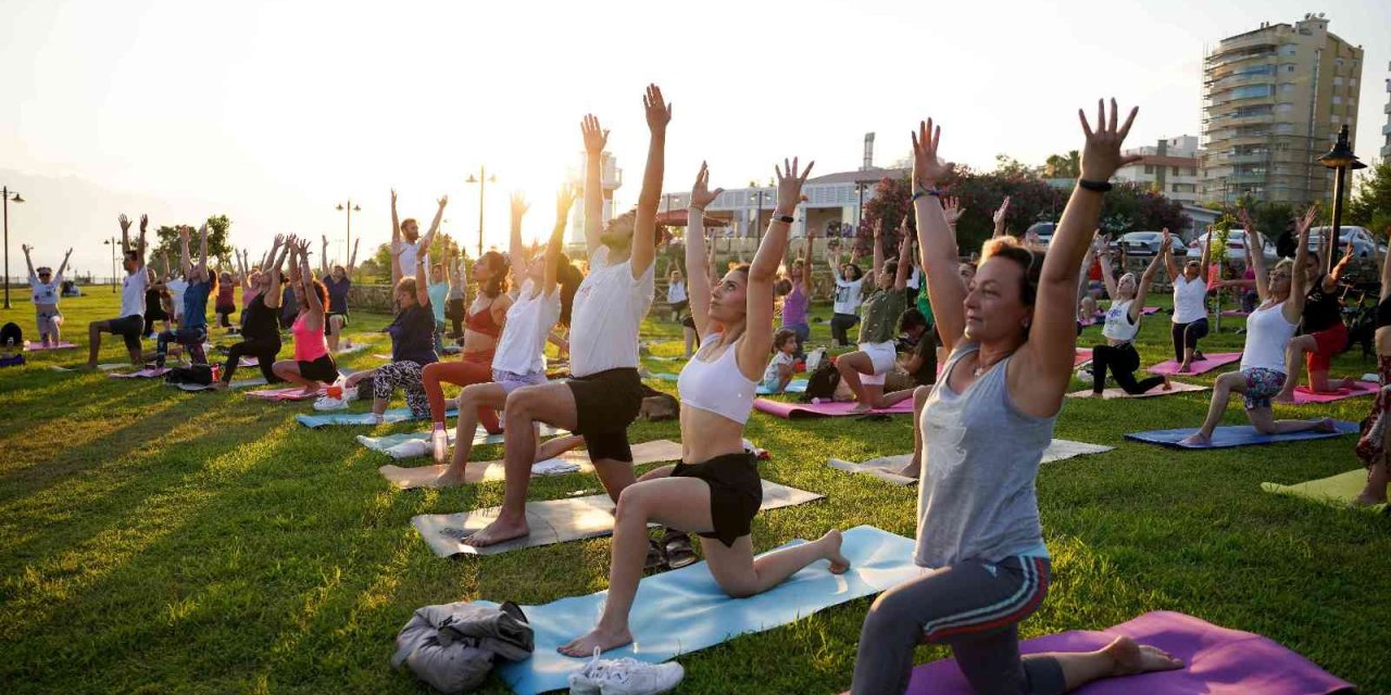 Antalya’nın Akdeniz’e Uzanan En Uç Noktasında Yoga