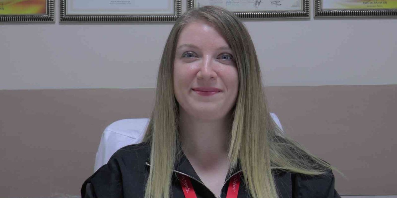 “yaz Aylarında Kırmızı Meyve Tüketimine Ağırlık Verilmeli”