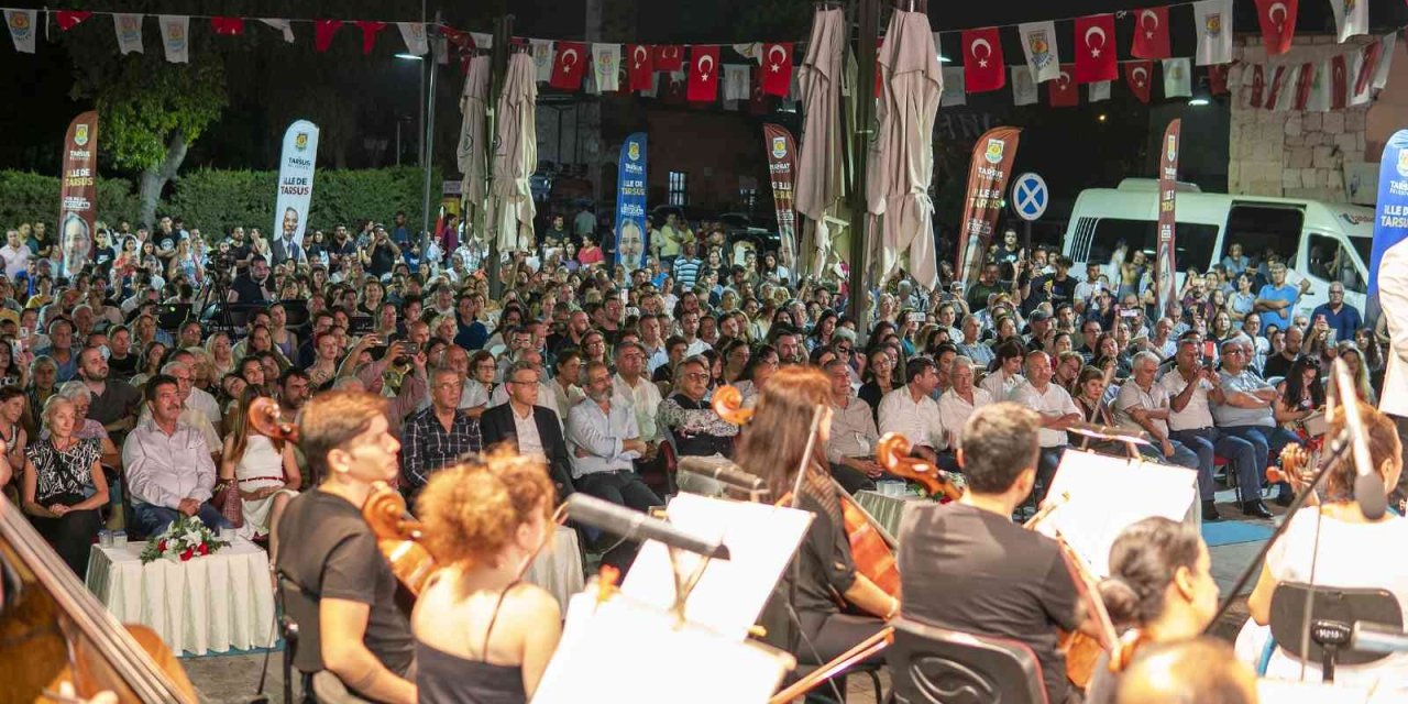 Tarsus’ta 50 Kişilik Dev Orkestra Eşliğinde Allegra Ensemble Konseri