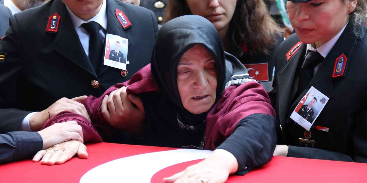 Şehit Oğuzhan Arduç Memleketi Eskişehir’de Son Yolculuğuna Uğurlandı