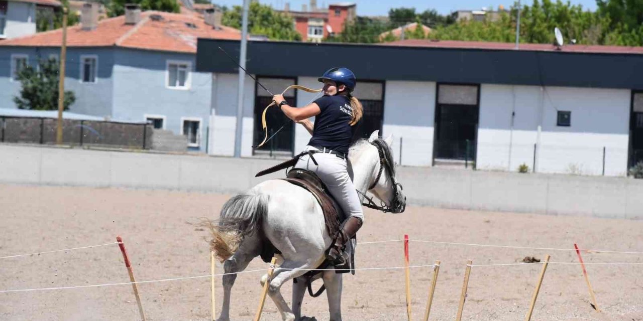 Büyükşehir’in Ev Sahipliğinde Uluslararası Turnuva