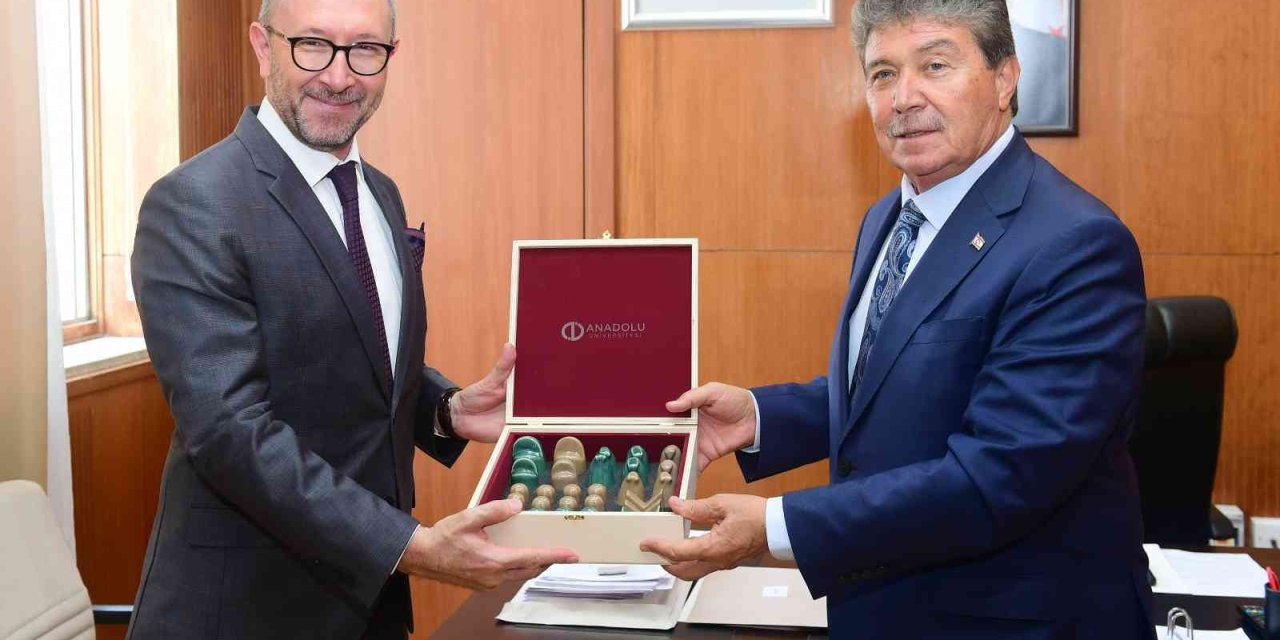 Rektör Erdal’dan Kktc’de Önemli Ziyaretler