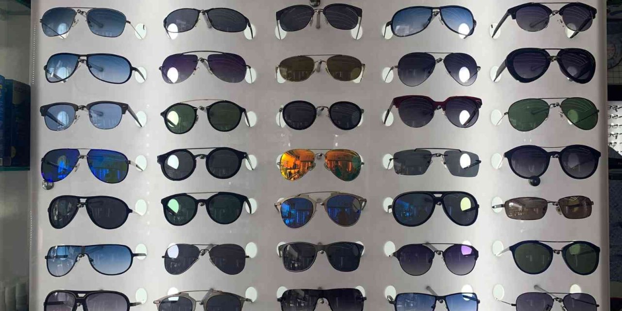 Sahte Güneş Gözlüklerini Orijinalinden Ayırt Etmek Çok Zor