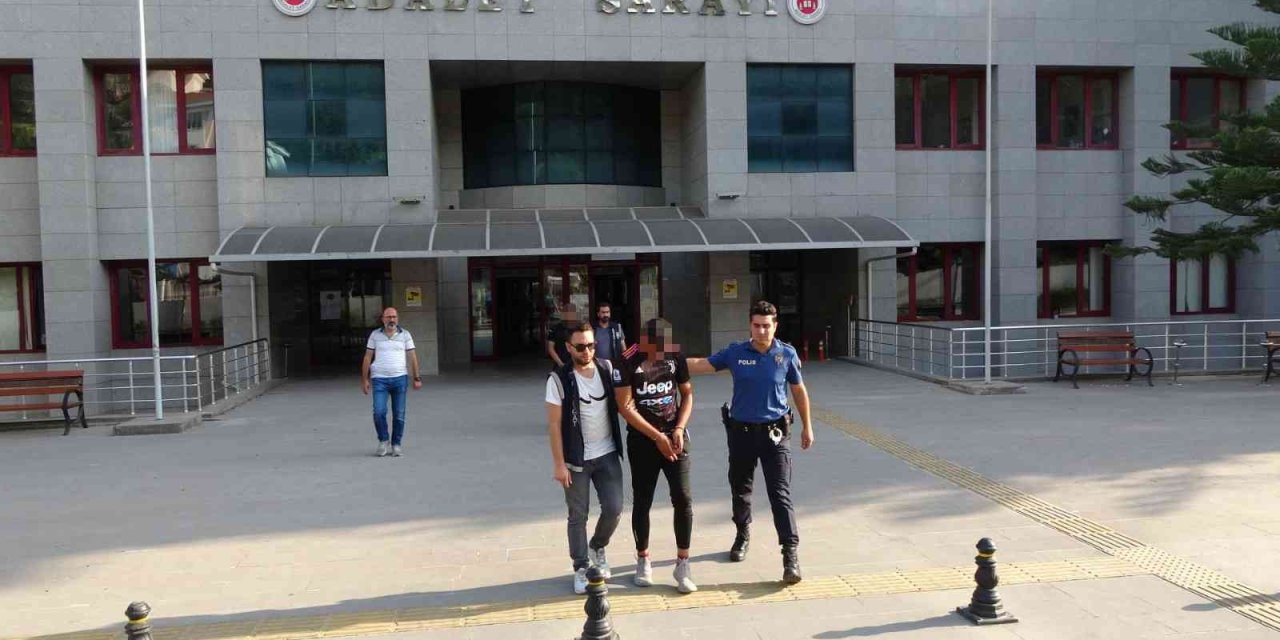 Manavgat’ta Silahlı Yağma Suçundan 2 Tutuklama