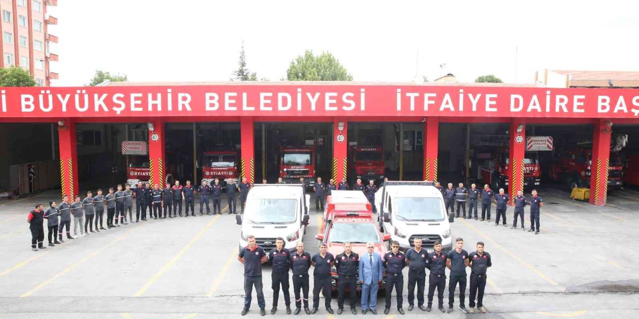 Kayseri’den Sel Bölgesine Personel Ve Ekipman Desteği