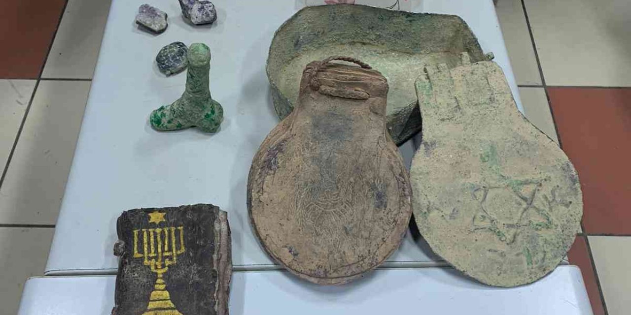 Konya Polisinden Tarihi Eser Operasyonu