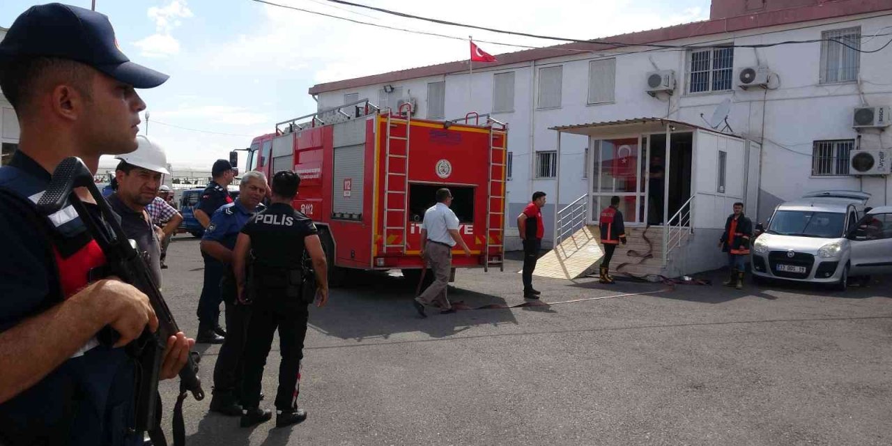 "isyan Çıktı, Yangın Var" Anonsu Tatbikat Çıktı