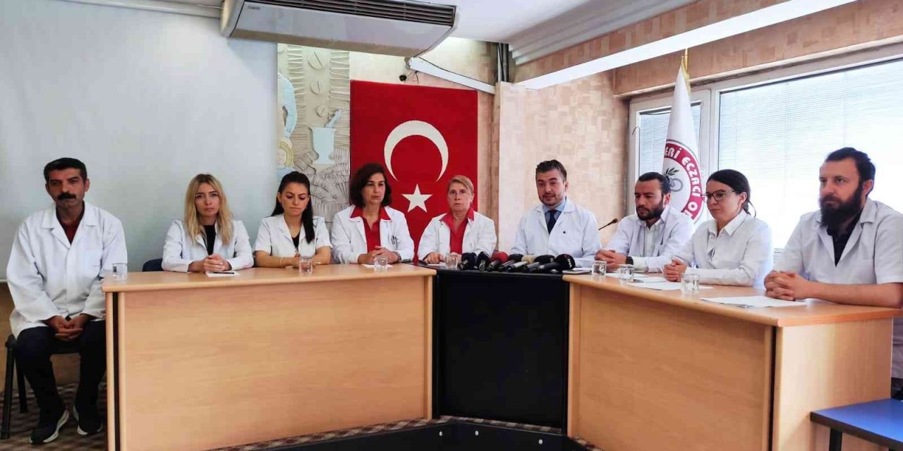 Başkan Akın: “eczacıların Sorunları Çözülmezse İlaca Erişim Daha Da Zorlaşacak”