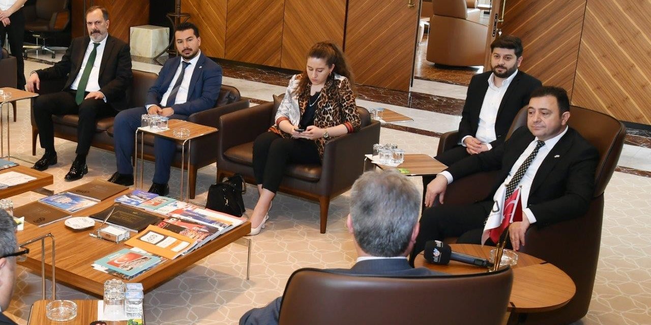 Başkan Palancıoğlu, Başkan Yalçın’ı Ziyaret Etti