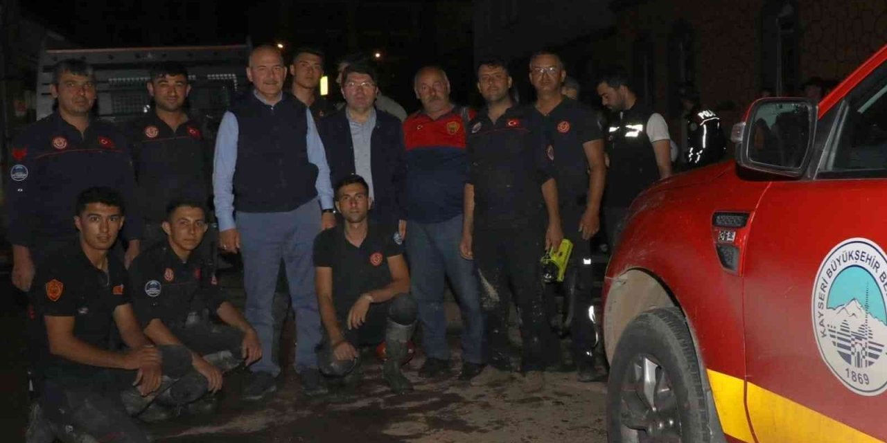 Bakan Soylu Ve Karaismailoğlu’ndan Kayseri Ekibine Teşekkür