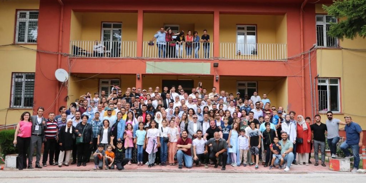 Yetiştirme Yurtlarından Ayrılan Gençler Pilav Gününde Buluştu