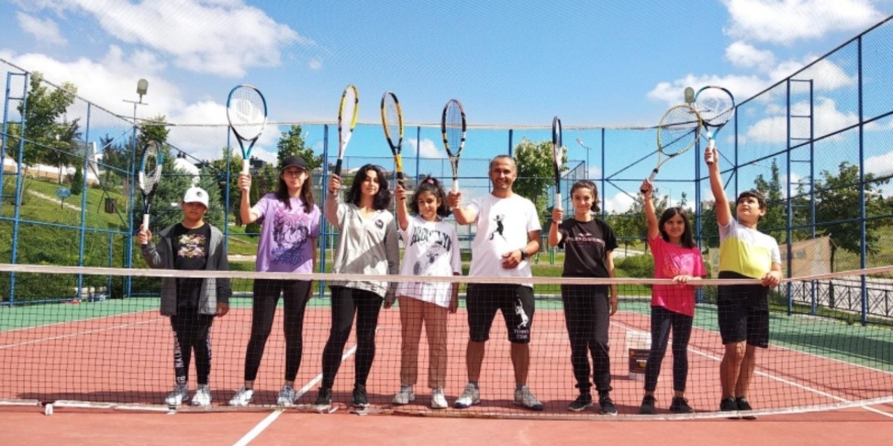 Ihlamurkentspor Yaz Okulu Tenis Çalışmaları