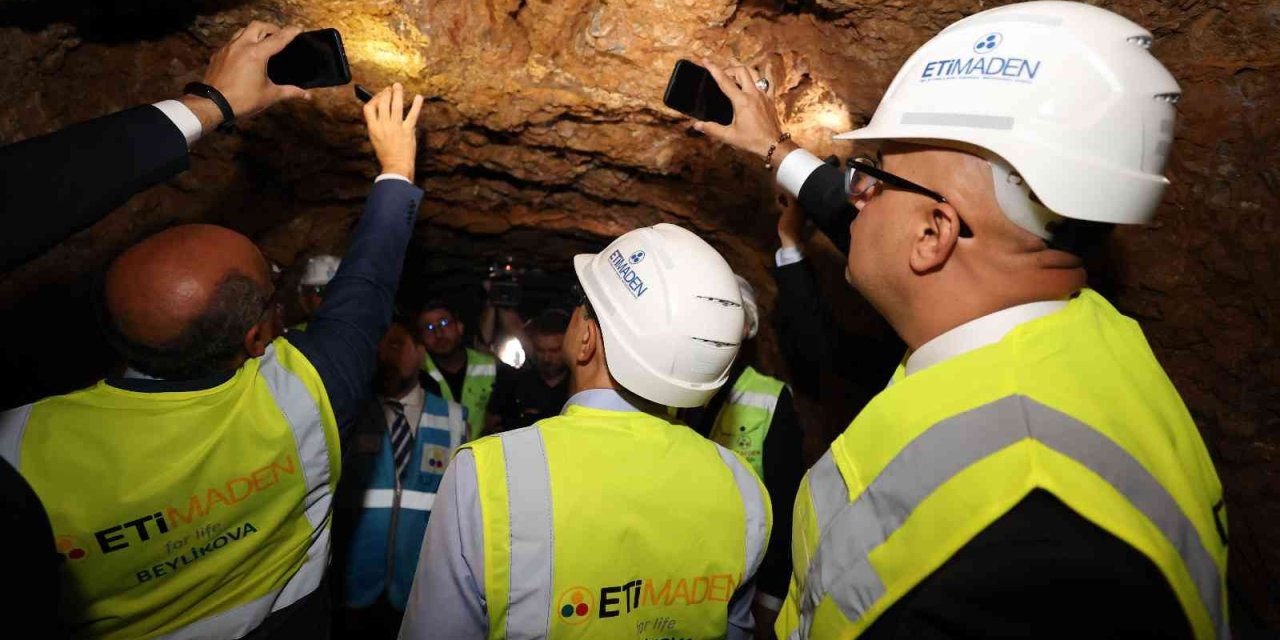 Bakan Dönmez, Dünyanın İkinci Büyük Rezerv Keşfinin Detaylarını Duyurdu: 694 Milyon Ton Nadir Toprak Elementi