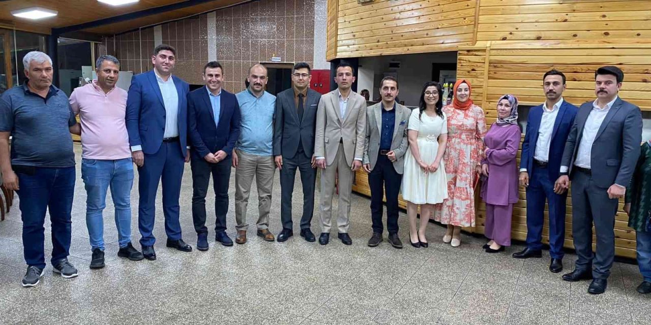 Develi’de Tayini Çıkan Cumhuriyet Savcılarına Veda Yemeği