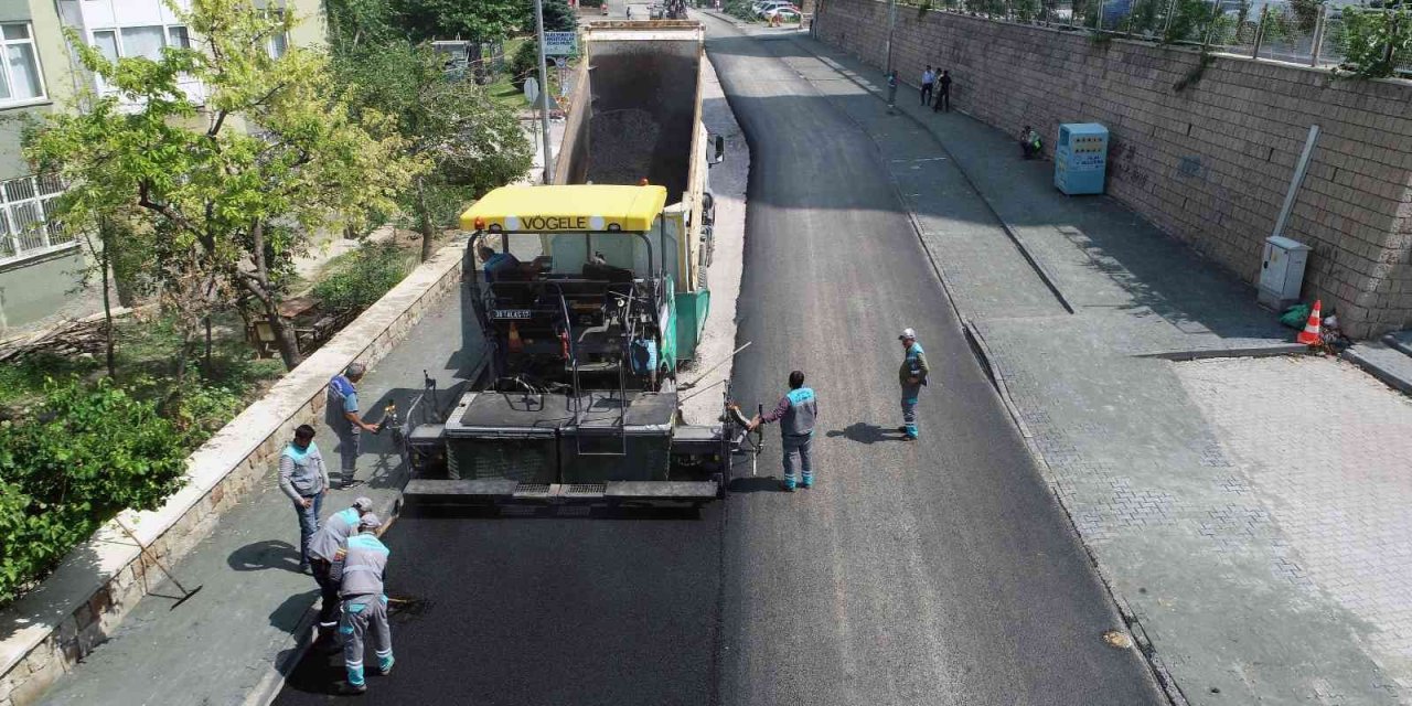 Hacı Cemil Caddesine Modern Görünüm
