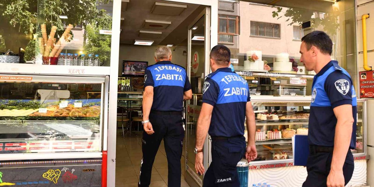 Tepebaşı’nda Bayram Öncesi Tatlı Ve Kuruyemiş Satışı Yapan İşletmelerde Denetimler