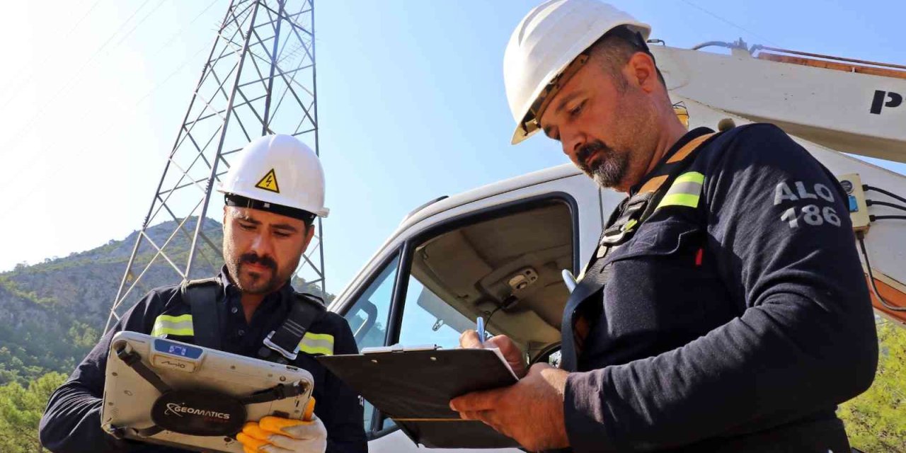 Aedaş, Bayramda Enerji Talebindeki Artışa Karşı Ekip Ve Araç Sayısını Güçlendirdi