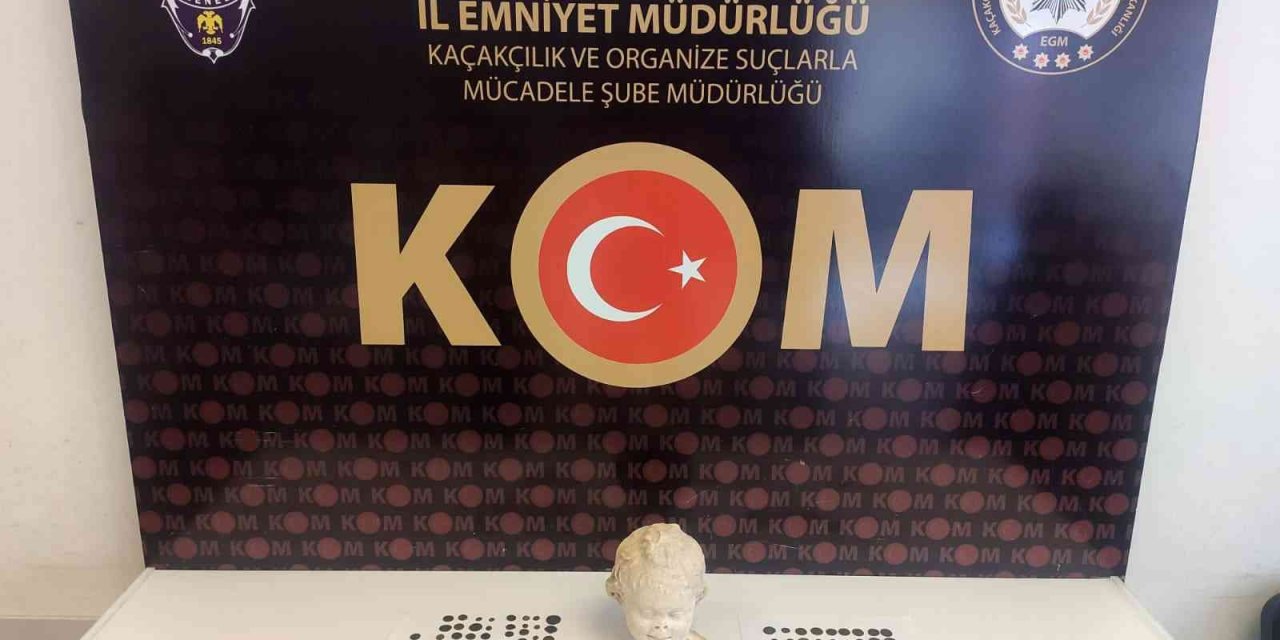 Konya’da Roma Dönemi’ne Ait Heykel Ele Geçirildi
