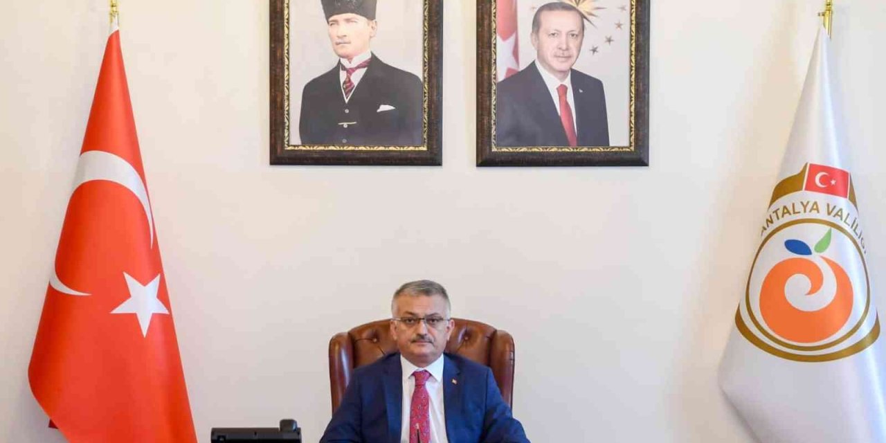 Vali Yazıcı: “Evlatlarımız, Değil Kadınlar Hiçbir Canlıya Şiddeti Aklından Dahi Geçirmemeliler”