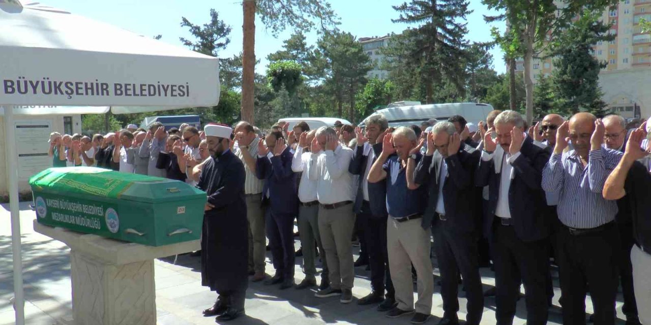 Hami Kıranatlıoğlu Son Yolculuğuna Uğurlandı