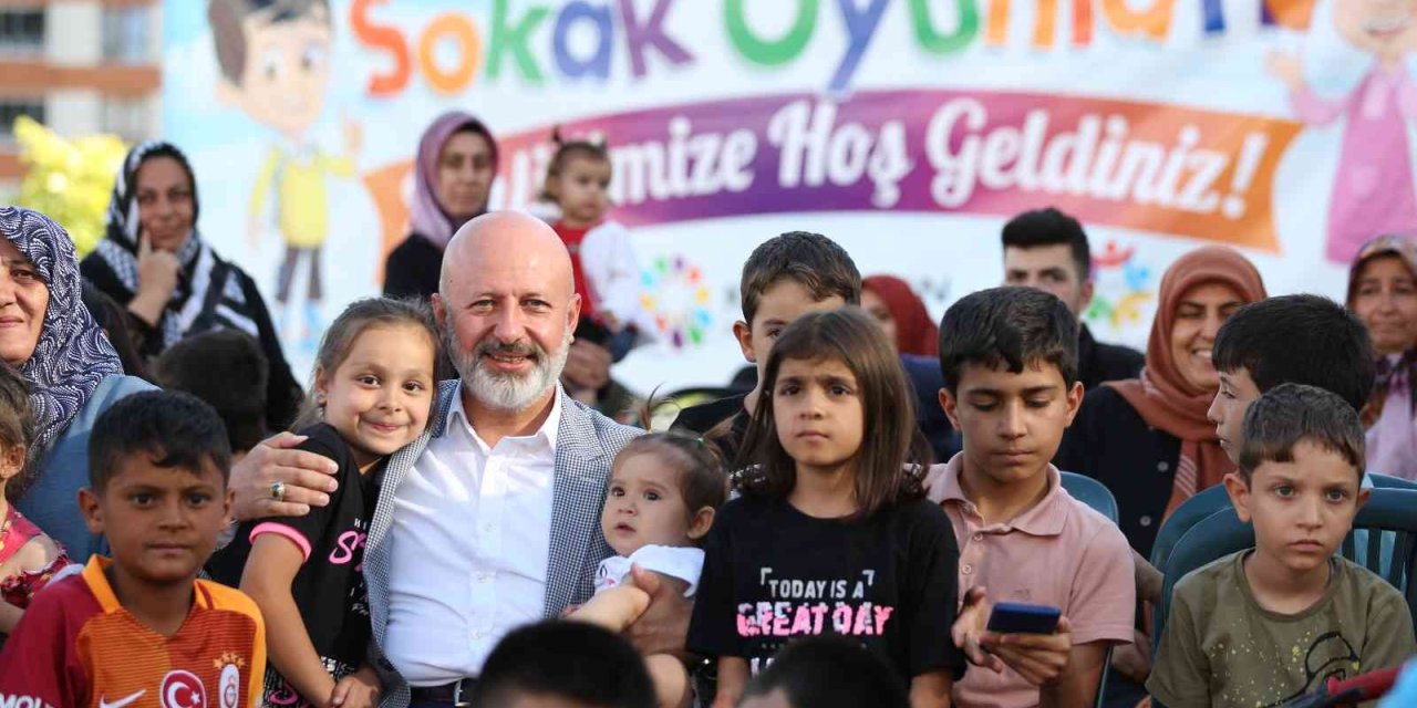 Çocukların Başkan Amca Sevgisi