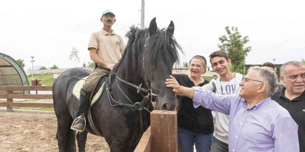 Büyükşehir’in Hayvanat Bahçesi Kurban Bayramı’nda Ücretsiz