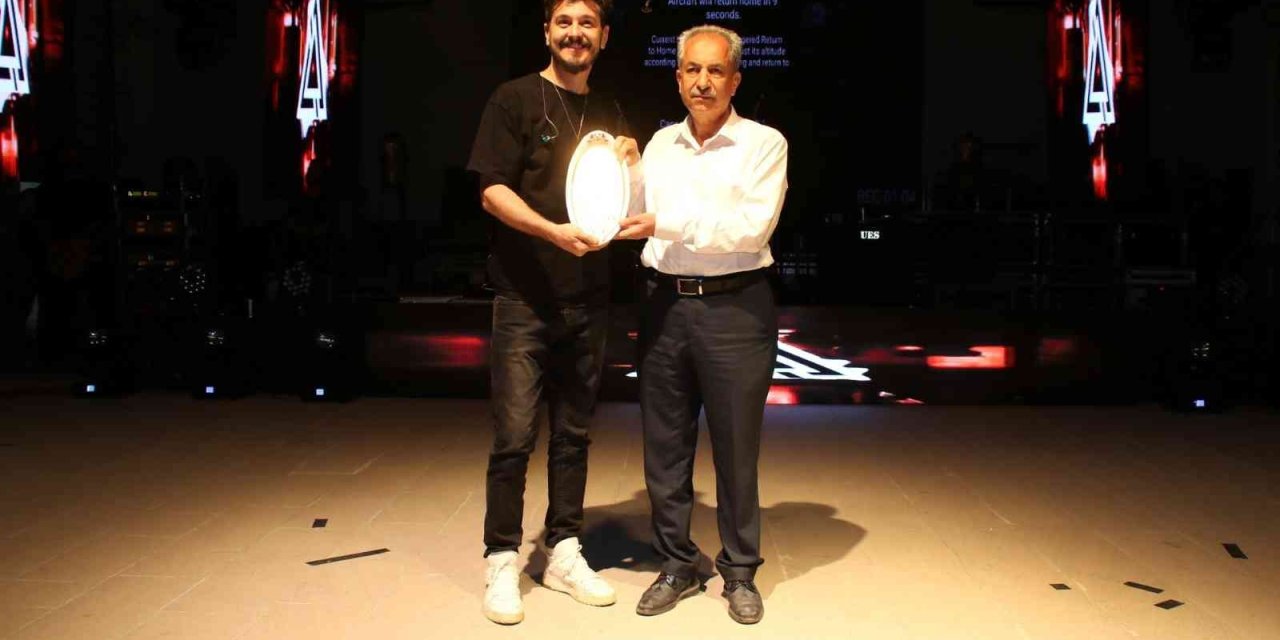 Akşehirli Gençler Kolpa İle Coştu