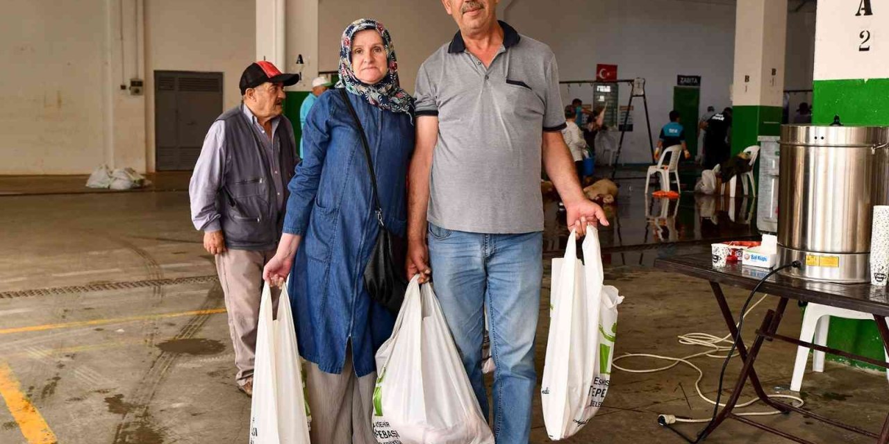 Bayram Huzuru Tepebaşı’nda