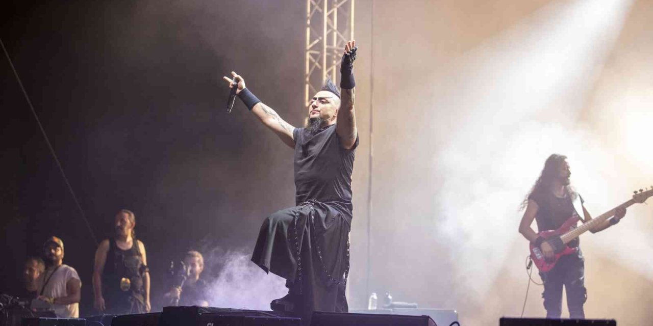 Hayko Cepkin Mersinli Hayranlarıyla Buluştu