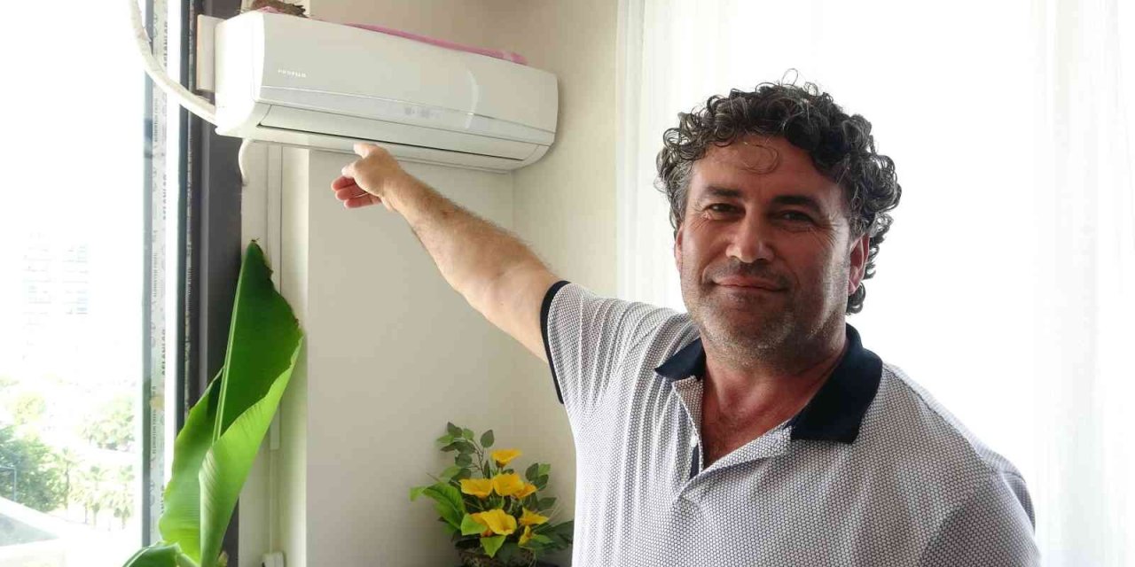 Kuş Yuva Yaptı, Bu Sıcakta Klimadan Vazgeçti