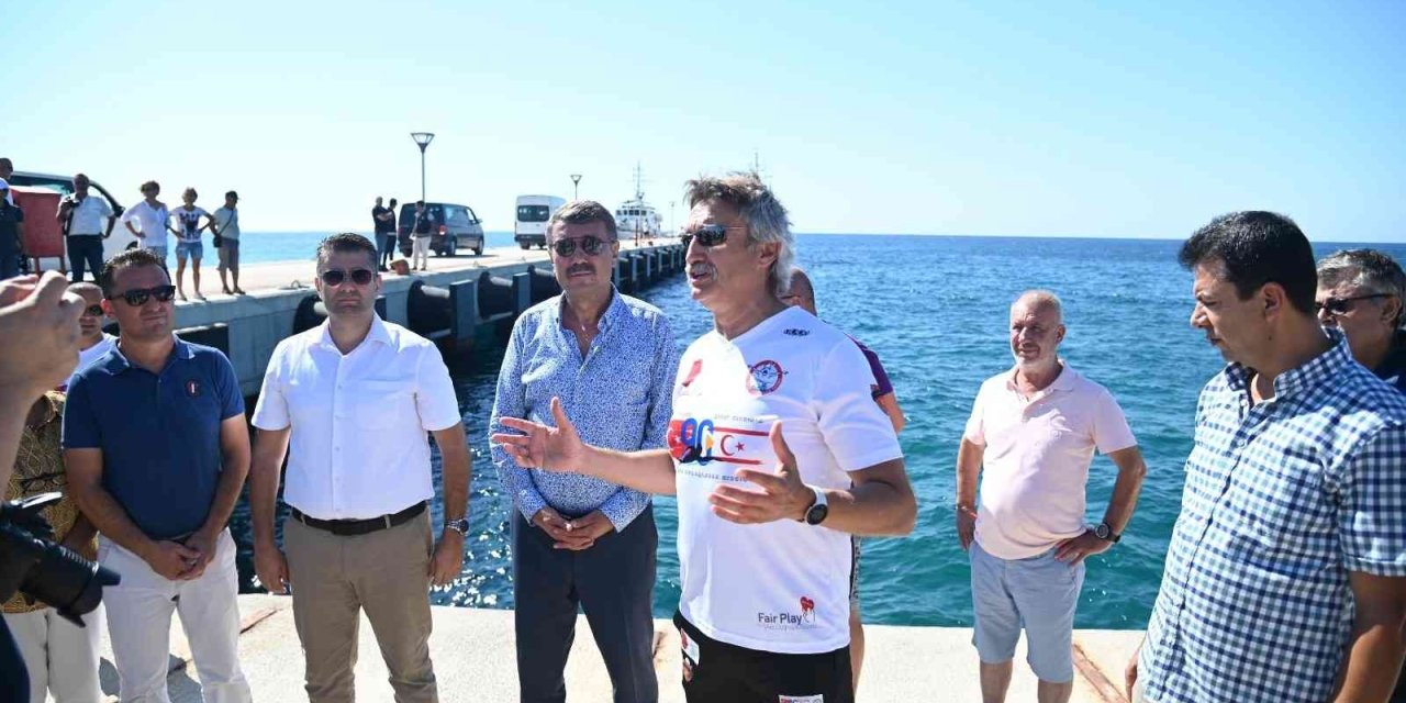 ’Bayrağımız Kulaçlarla Kıbrıs’a Etkinliği Anamur’dan Start Aldı