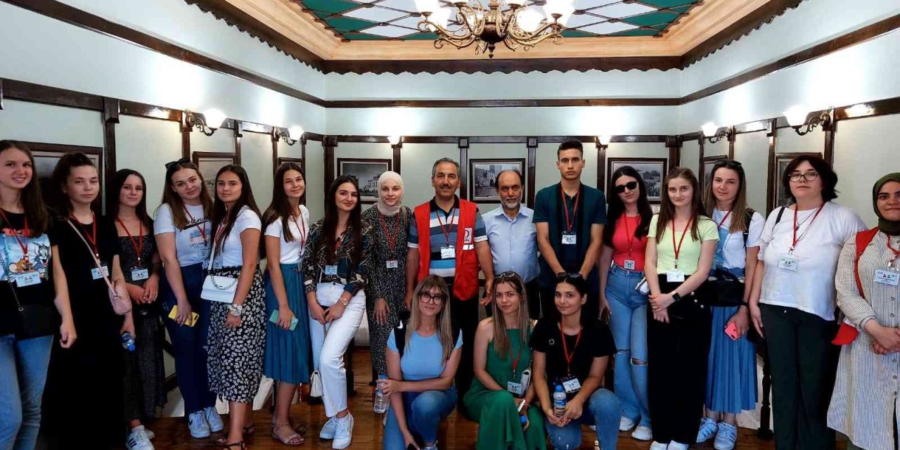 Bosnalı Öğrenciler Kayseri’yi Geziyor