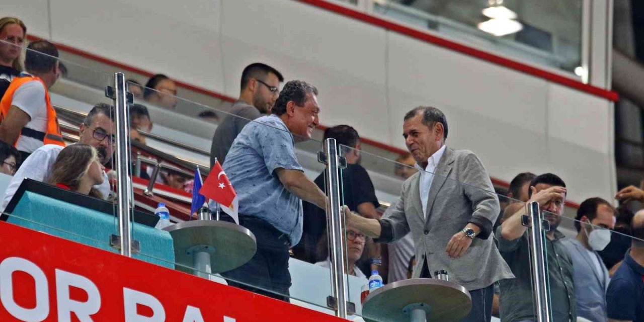 Spor Toto Süper Lig: Ft Antalyaspor: 0 - Galatasaray: 0 (ilk Yarı)