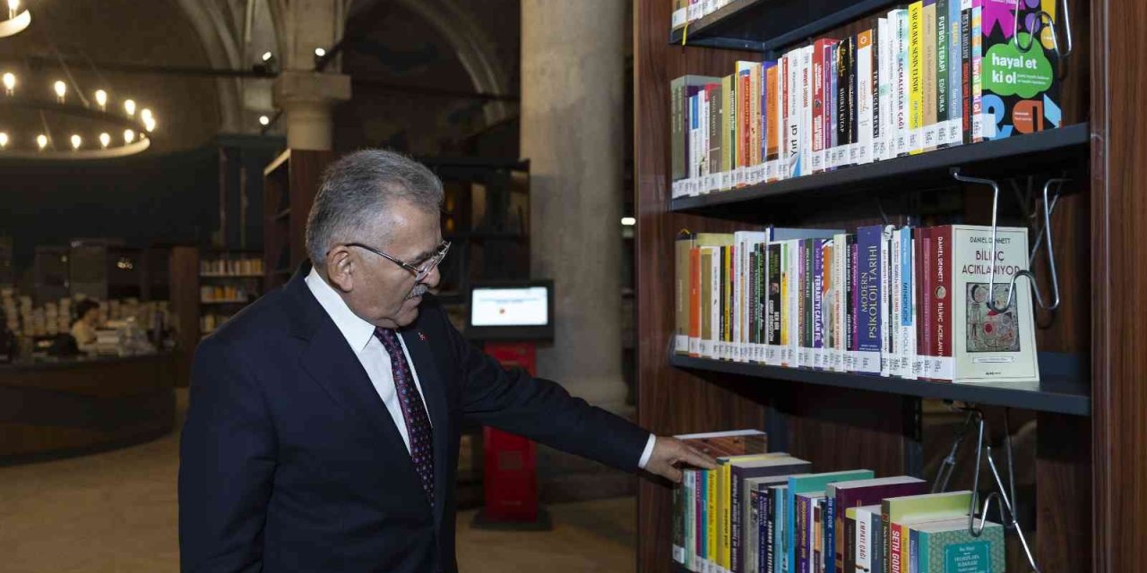 Büyükşehir Kütüphaneleri Kitapseverlerin Adresi Oldu