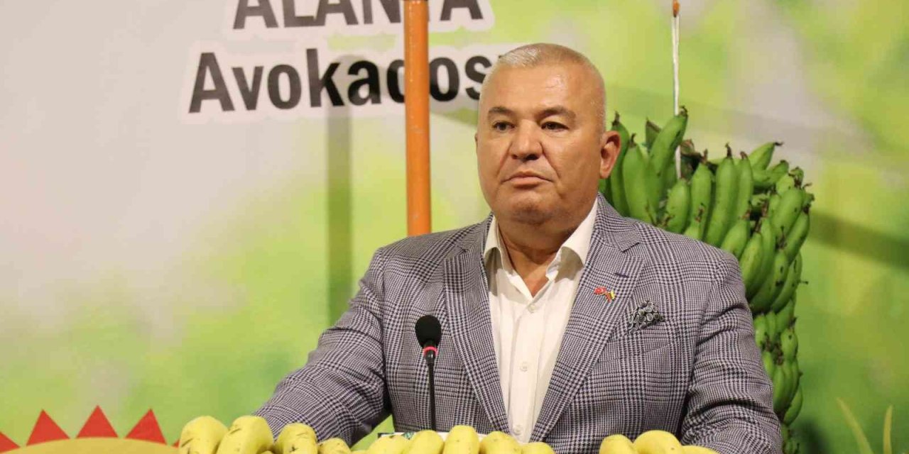 Başkan Şahin: “Alanya’da Üretilen Muz, Türkiye’nin Her Yerinde Alanya Muzu Olarak Satılacak”