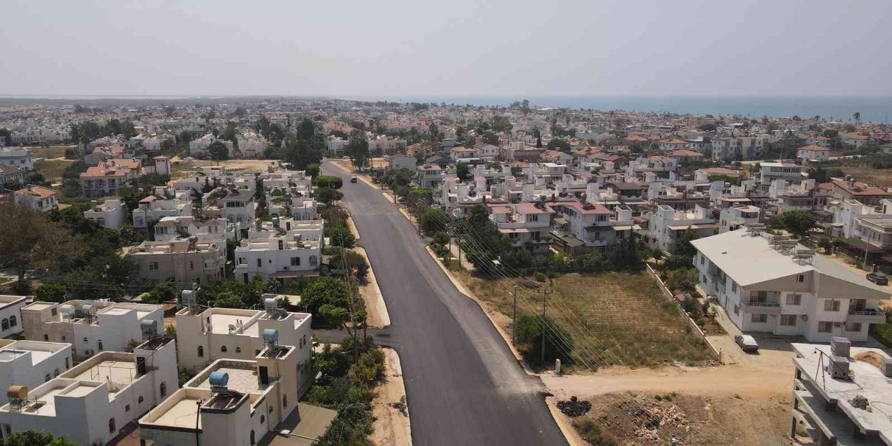 Silifke’de Yol Çalışmaları Sürüyor