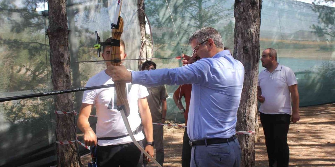 Ak Parti’den ’kuruluşumuzdan Günümüze Teşkilat Buluşması’ Programı Düzenlendi