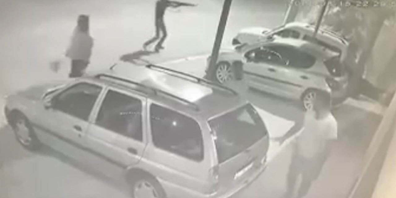 Dünürlerin Kavgasında Silahlar Patladı: 13 Yaşındaki Çocuk Bıçaklandı