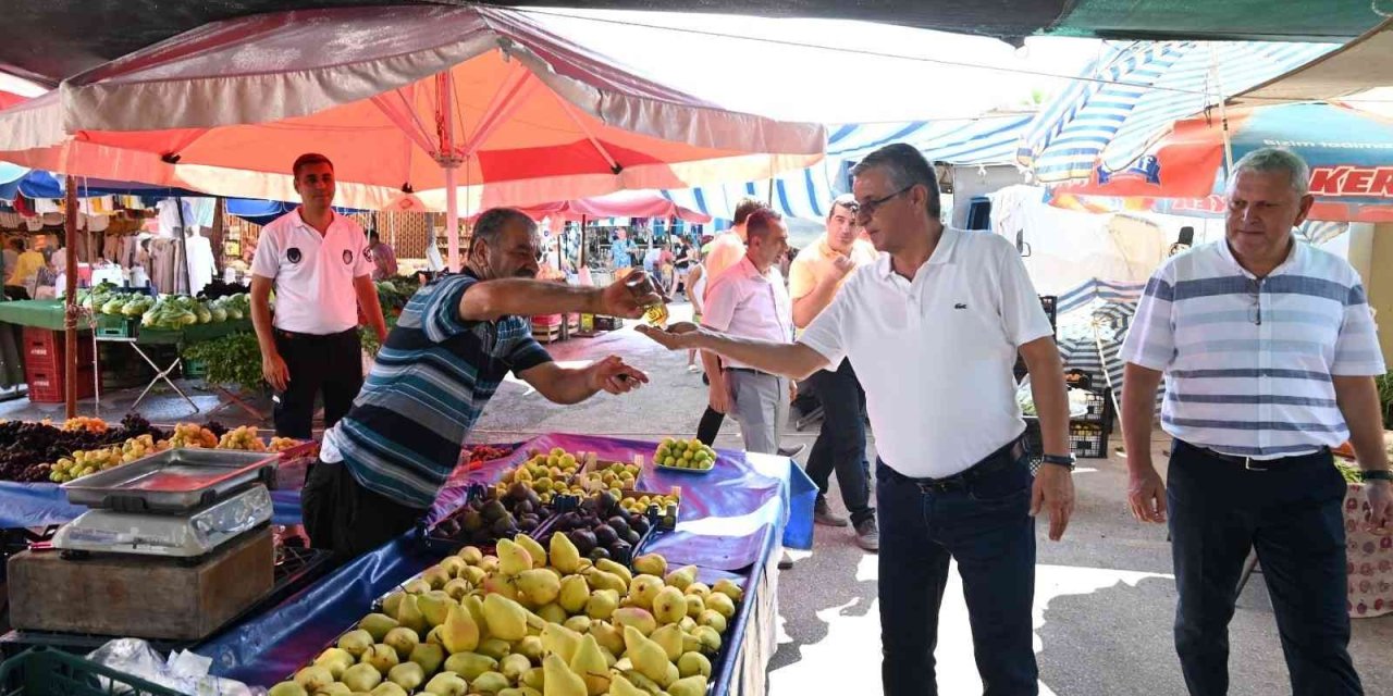Başkan Toplaloğlu’ndan Aşure İkramı