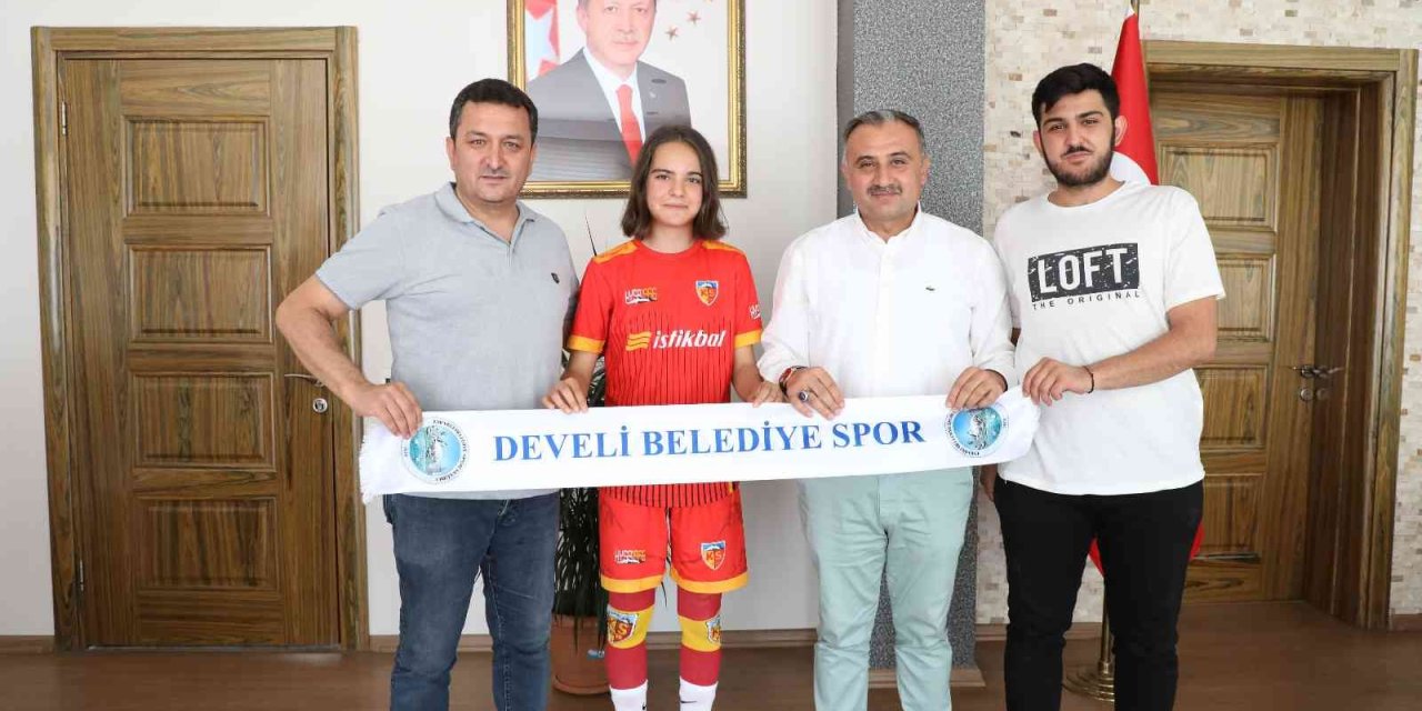 Başarılı Sporcu Ayşegül Aydın’dan Başkan Mehmet Cabbar’a Ziyaret