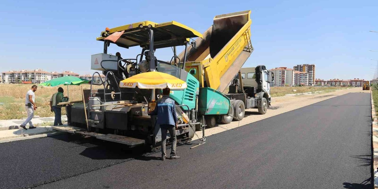 Karaman’da Şehit Muhammed Yalçın Bulvarı Asfaltlanıyor
