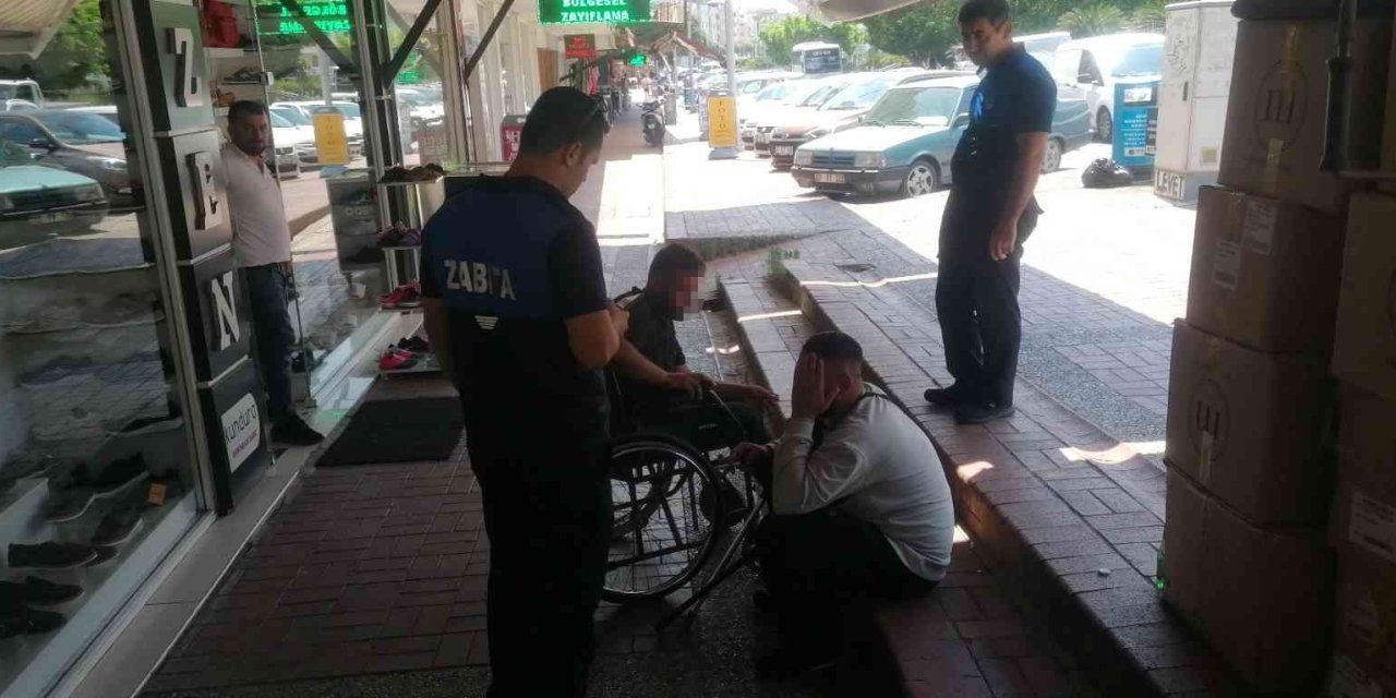 Engelli Numarasıyla Dilenen İki Kardeş Zabıta Ve Polislere Zor Anlar Yaşattı