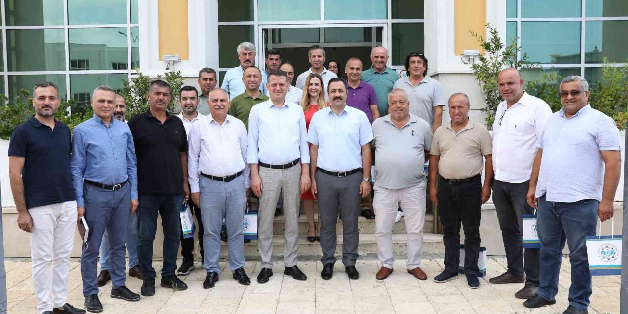 Rektör Kalan, Muhtarlarla Bir Araya Geldi