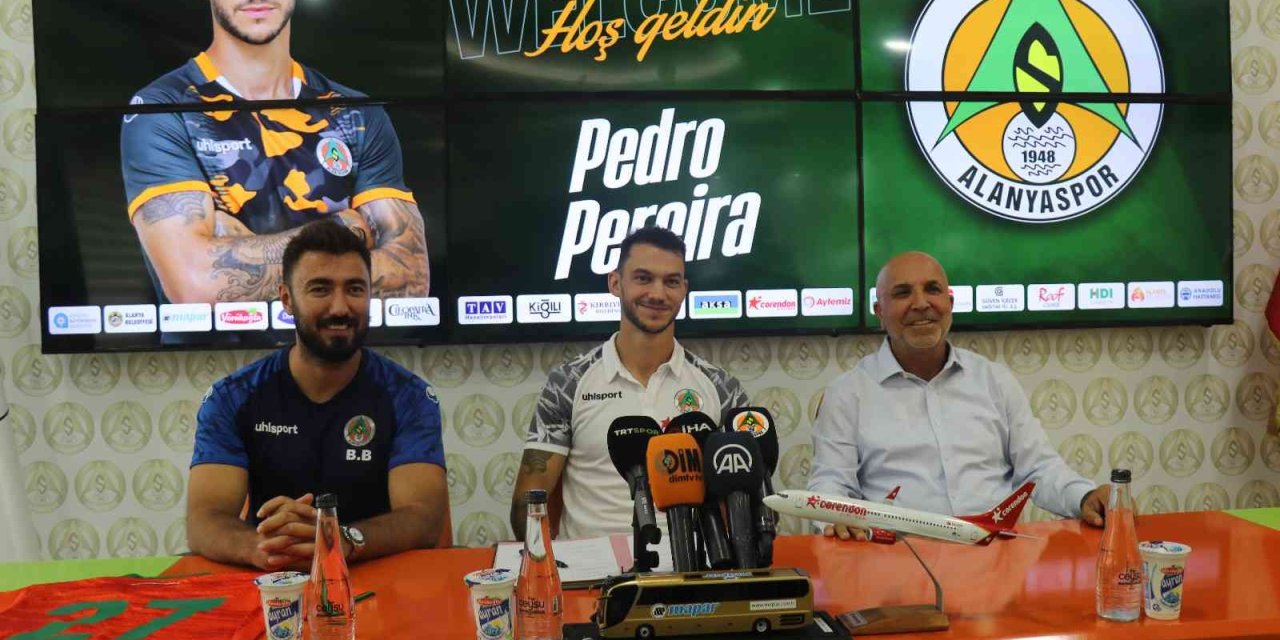 Pedro Pereira 1 Yıllığına Corendon Alanyaspor’da