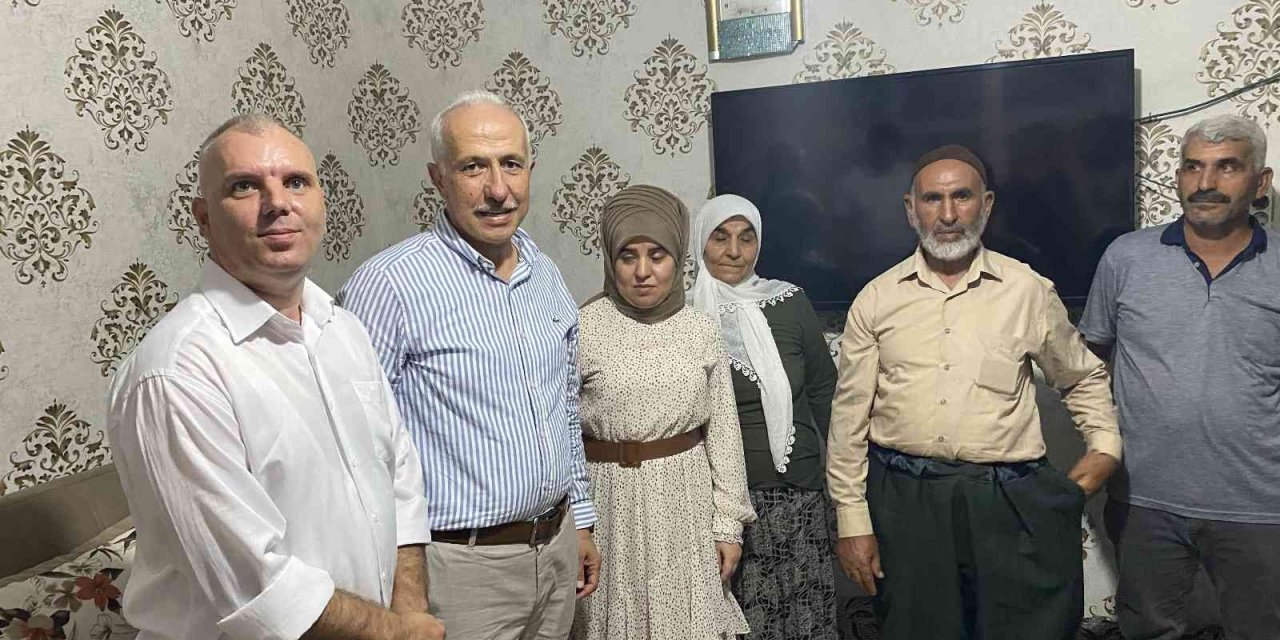 Başkan Aracı Oldu, Görme Engelli Çift Evliliğe İlk Adımı Attı