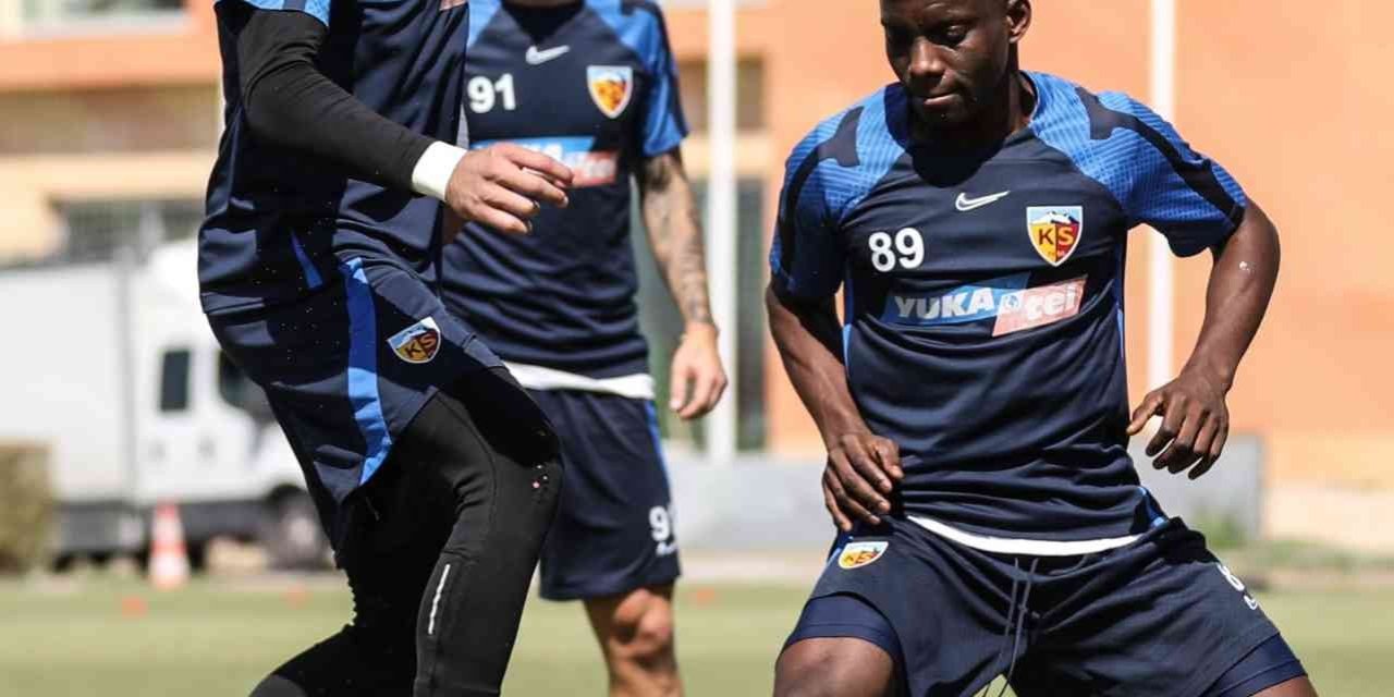 Kayserispor, Başakşehir Maçı Hazırlıklarını Tamamladı