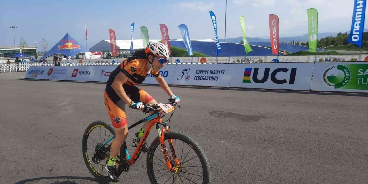 Eskişehirli Millî Bisikletçi Ucı Dünya Kupası’nı 8’inci Sırada Tamamladı