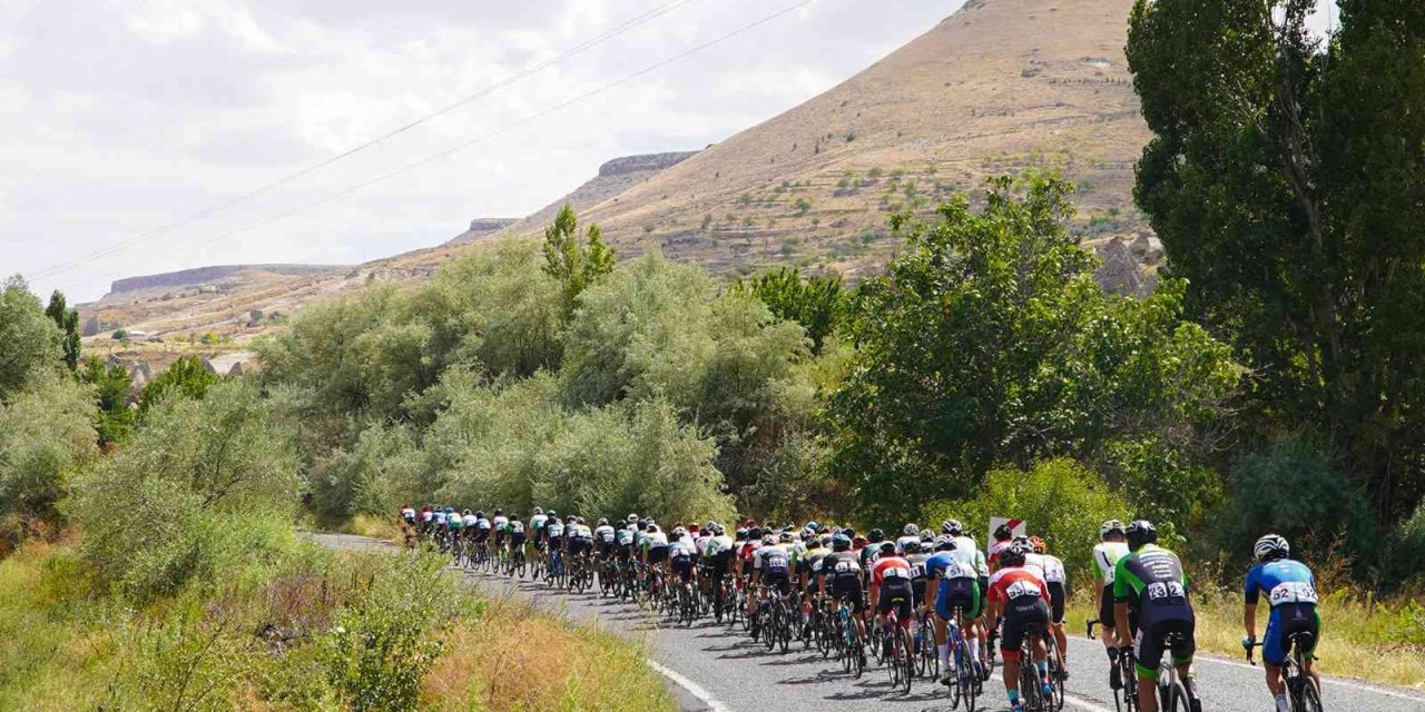 Bisikletçiler Kapadokya’da Başladı Erciyes’te Bitirdi