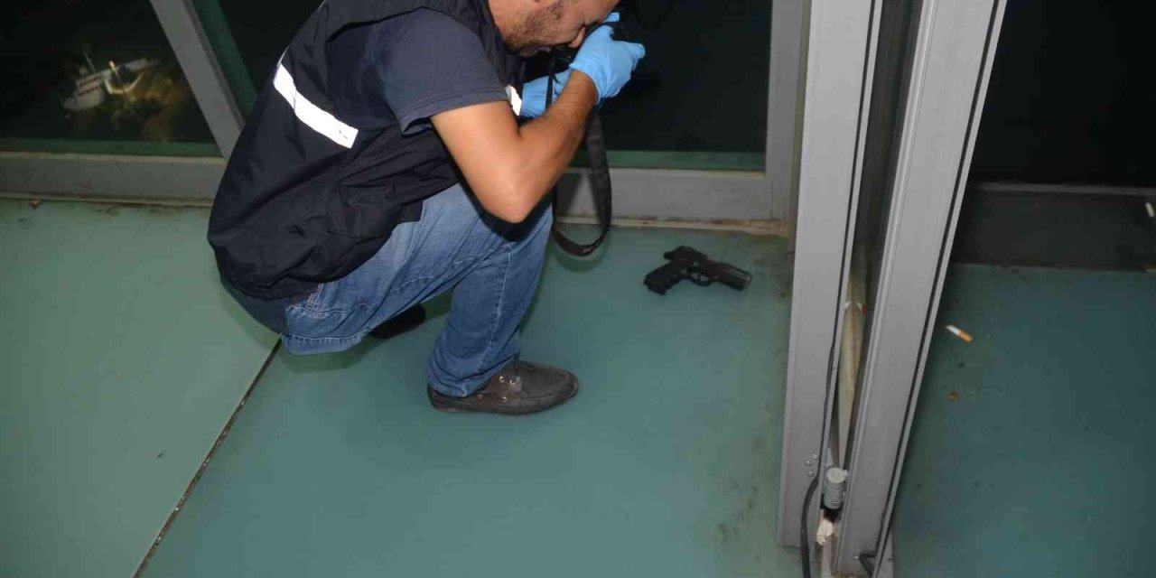 Antalya’da Silahlı Kavga: 1’i Ağır 3 Yaralı